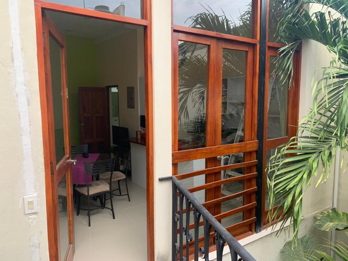 גרנאדה Apartamentos Casa Amarilla מראה חיצוני תמונה