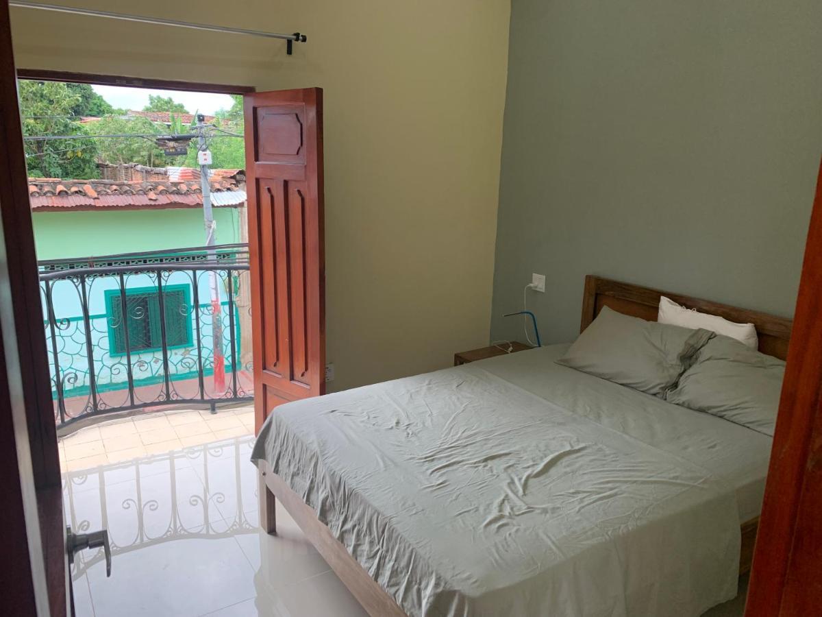 גרנאדה Apartamentos Casa Amarilla מראה חיצוני תמונה