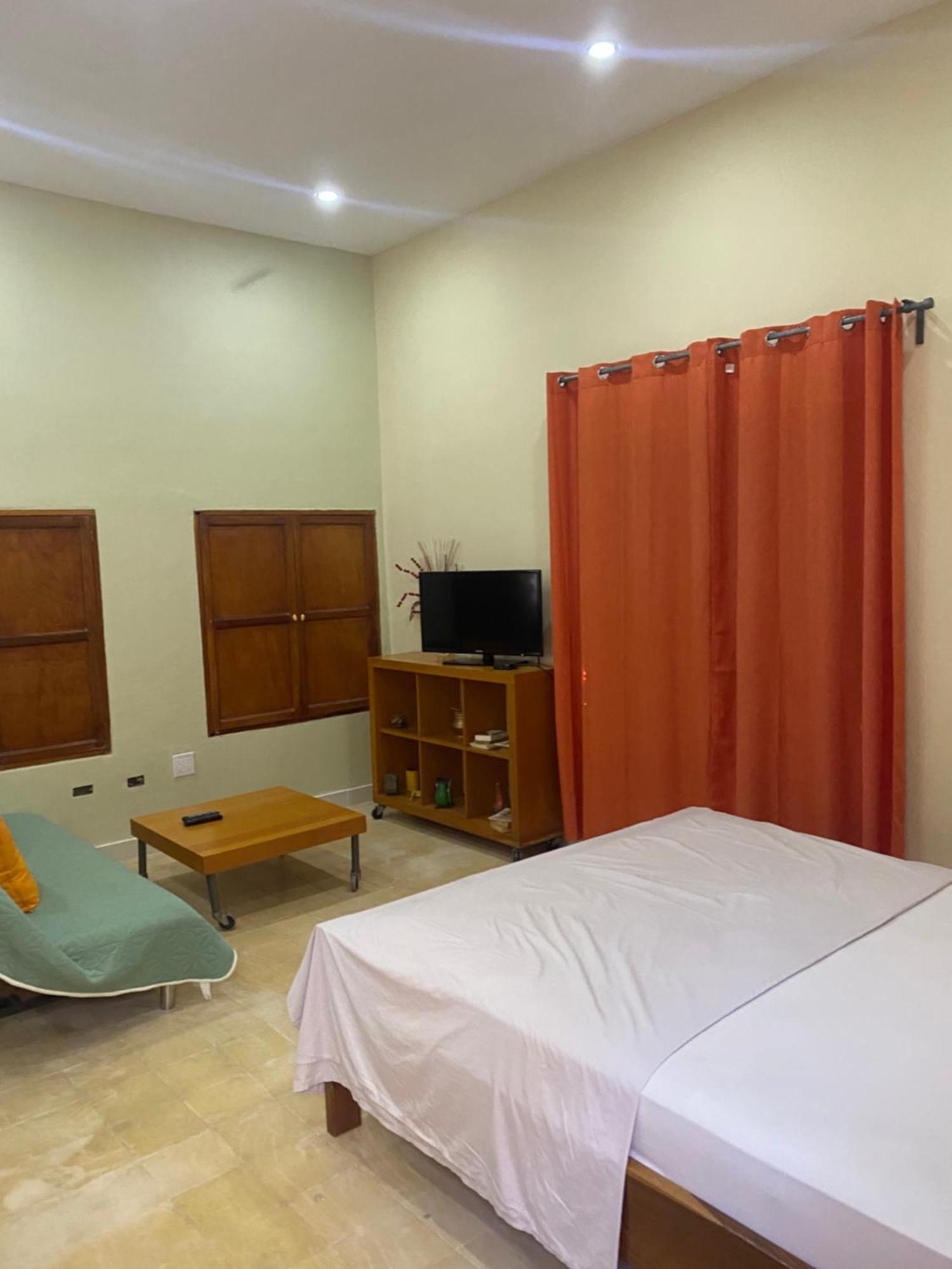גרנאדה Apartamentos Casa Amarilla מראה חיצוני תמונה
