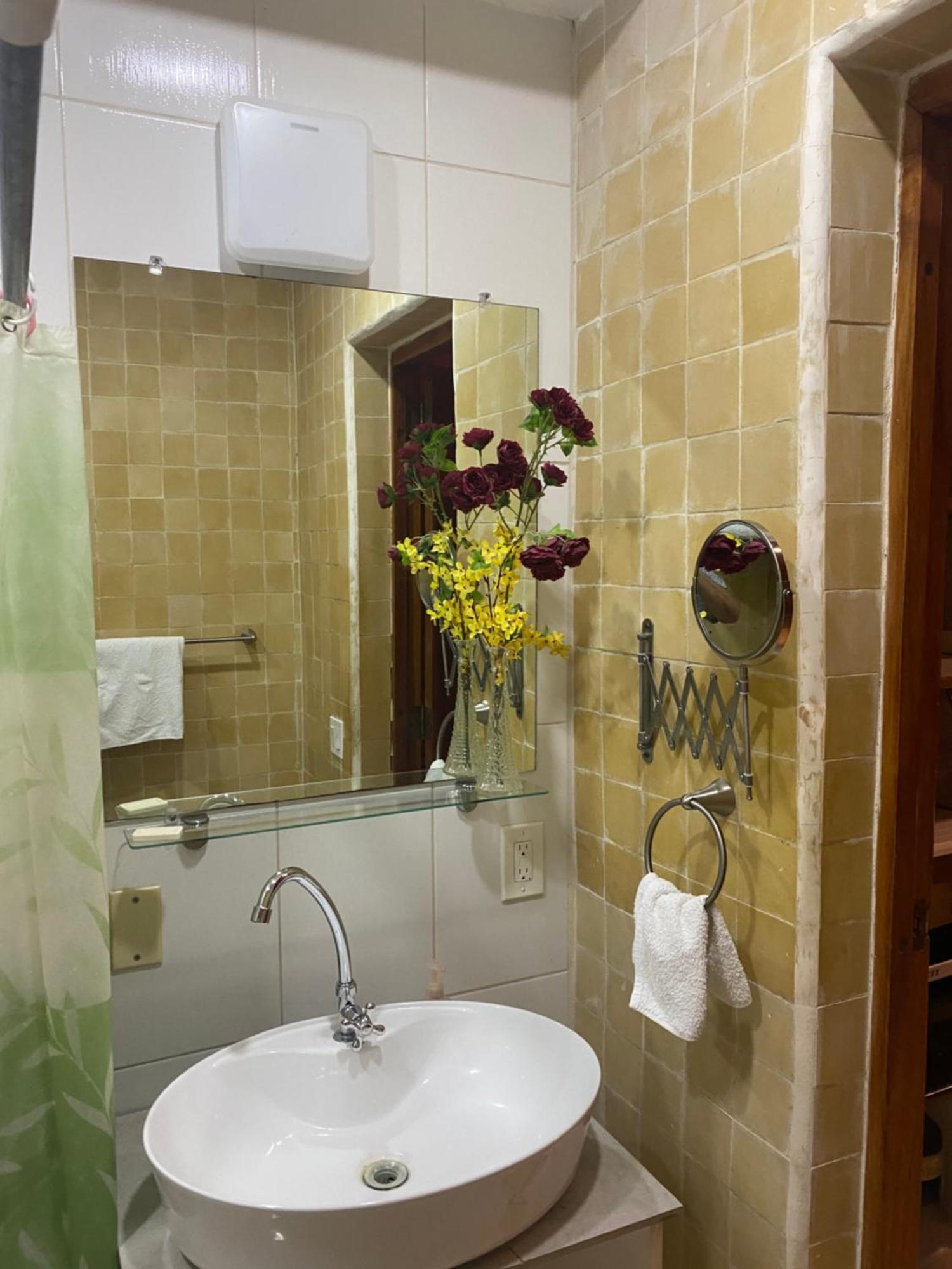 גרנאדה Apartamentos Casa Amarilla מראה חיצוני תמונה