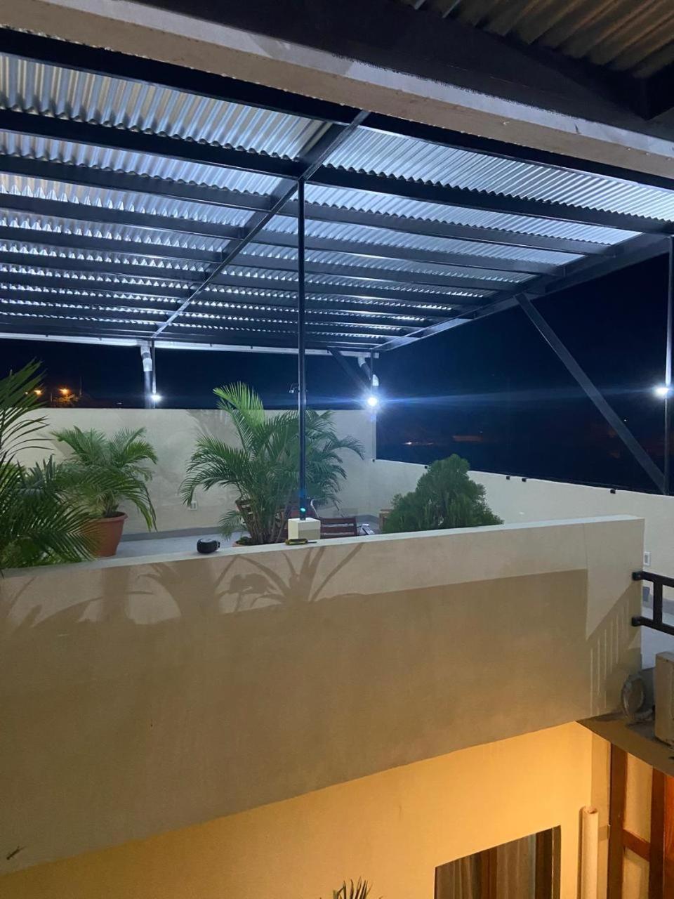 גרנאדה Apartamentos Casa Amarilla מראה חיצוני תמונה