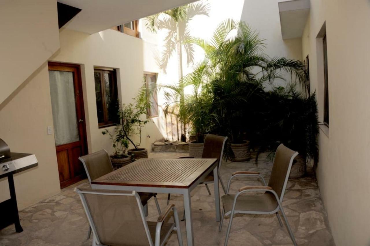 גרנאדה Apartamentos Casa Amarilla מראה חיצוני תמונה