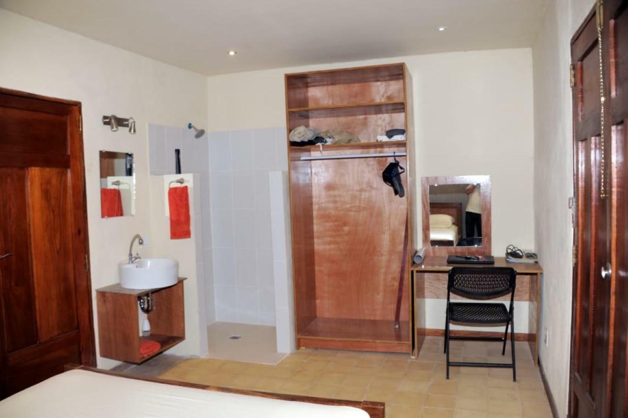 גרנאדה Apartamentos Casa Amarilla מראה חיצוני תמונה