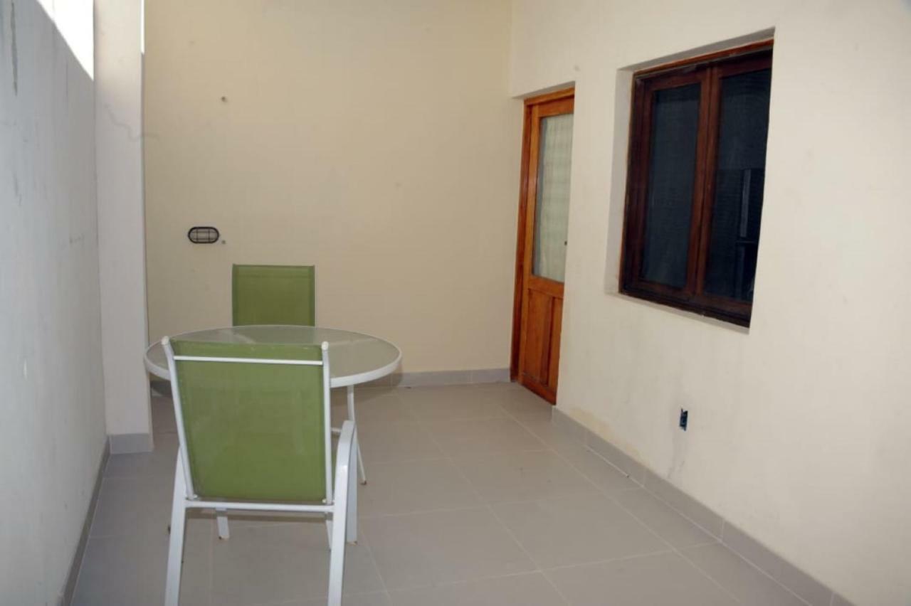 גרנאדה Apartamentos Casa Amarilla מראה חיצוני תמונה